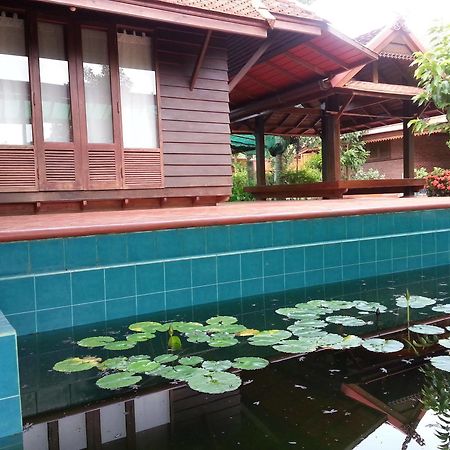 Rim Nam Kong Homestay Pak Chom Esterno foto