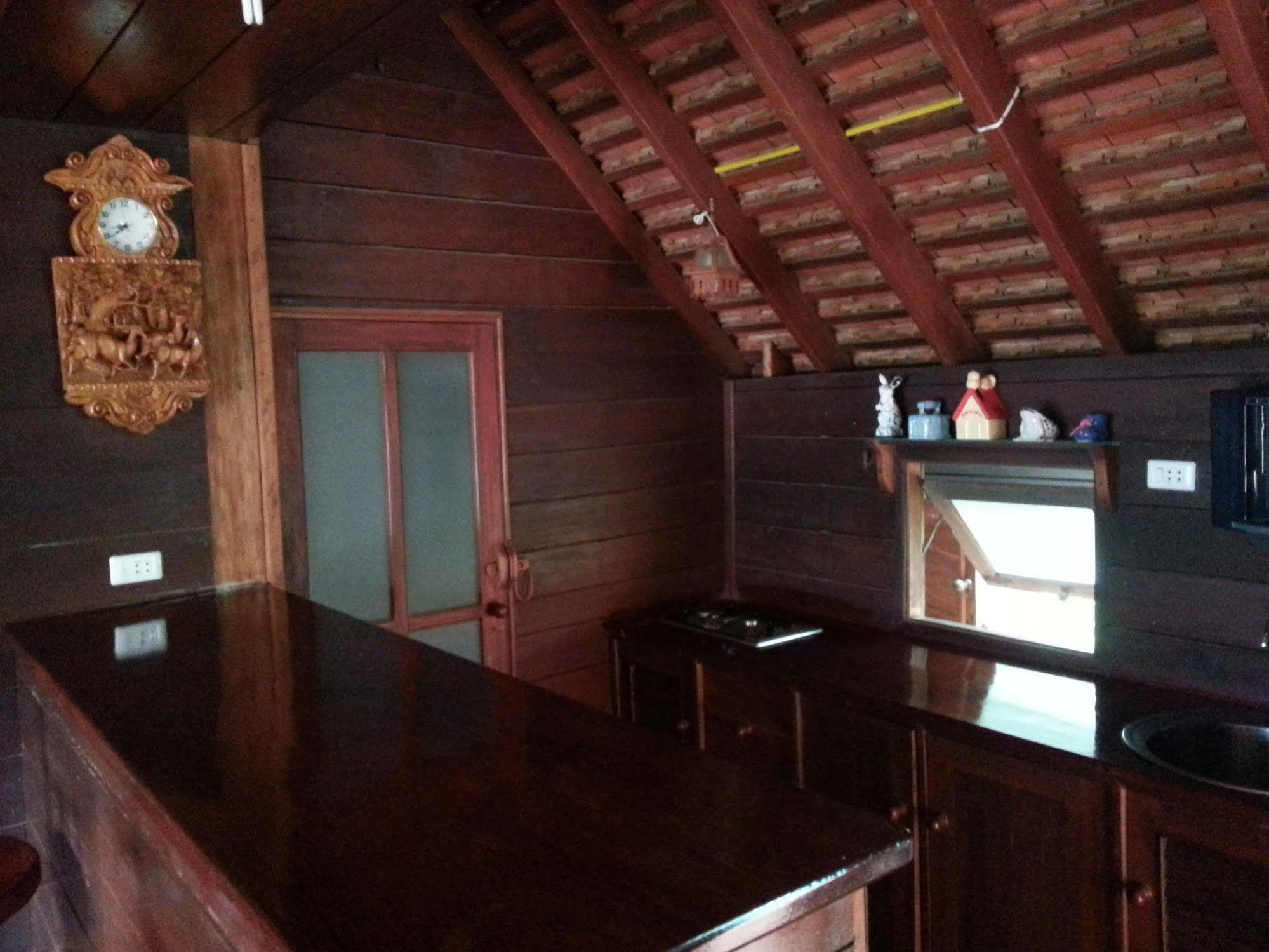 Rim Nam Kong Homestay Pak Chom Esterno foto